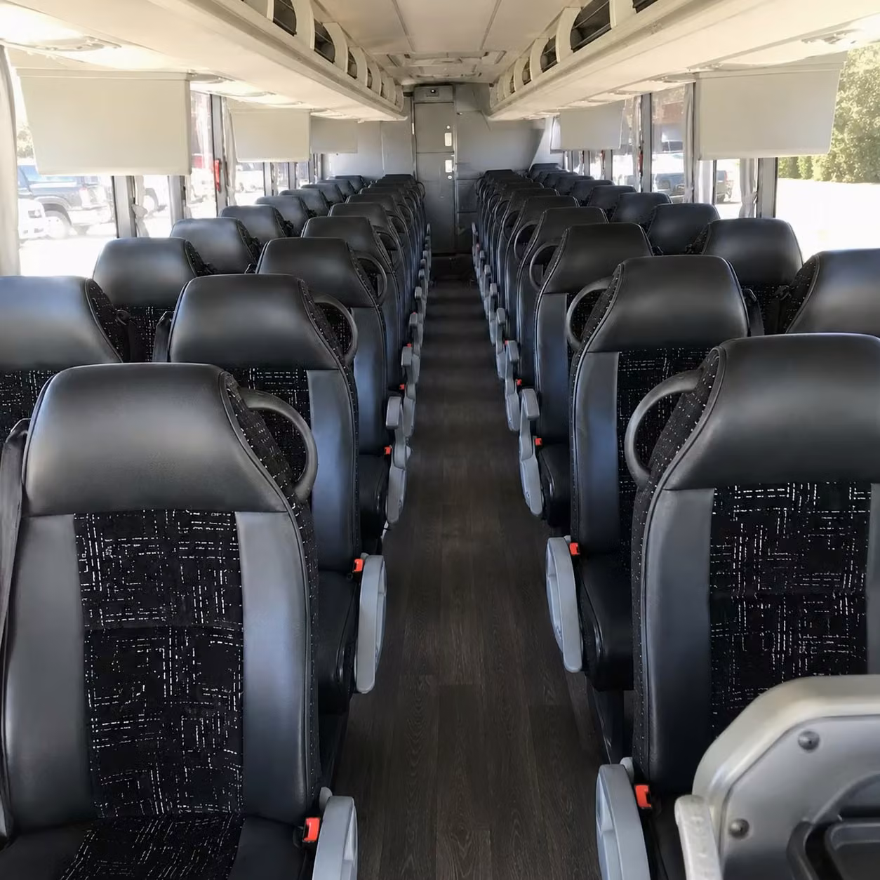 school field trip bus rentals in detroit