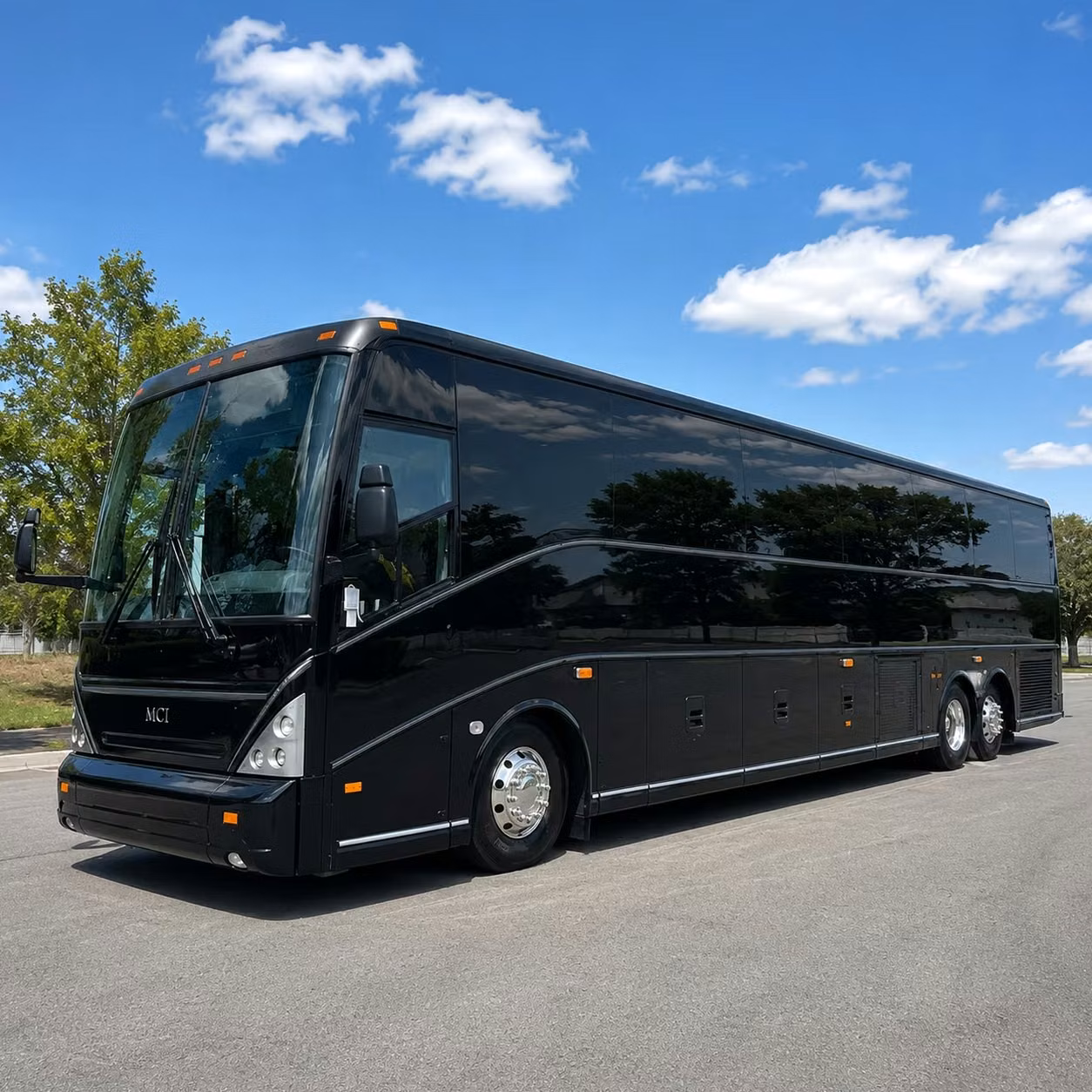 sports team fan charter bus rentals in detroit